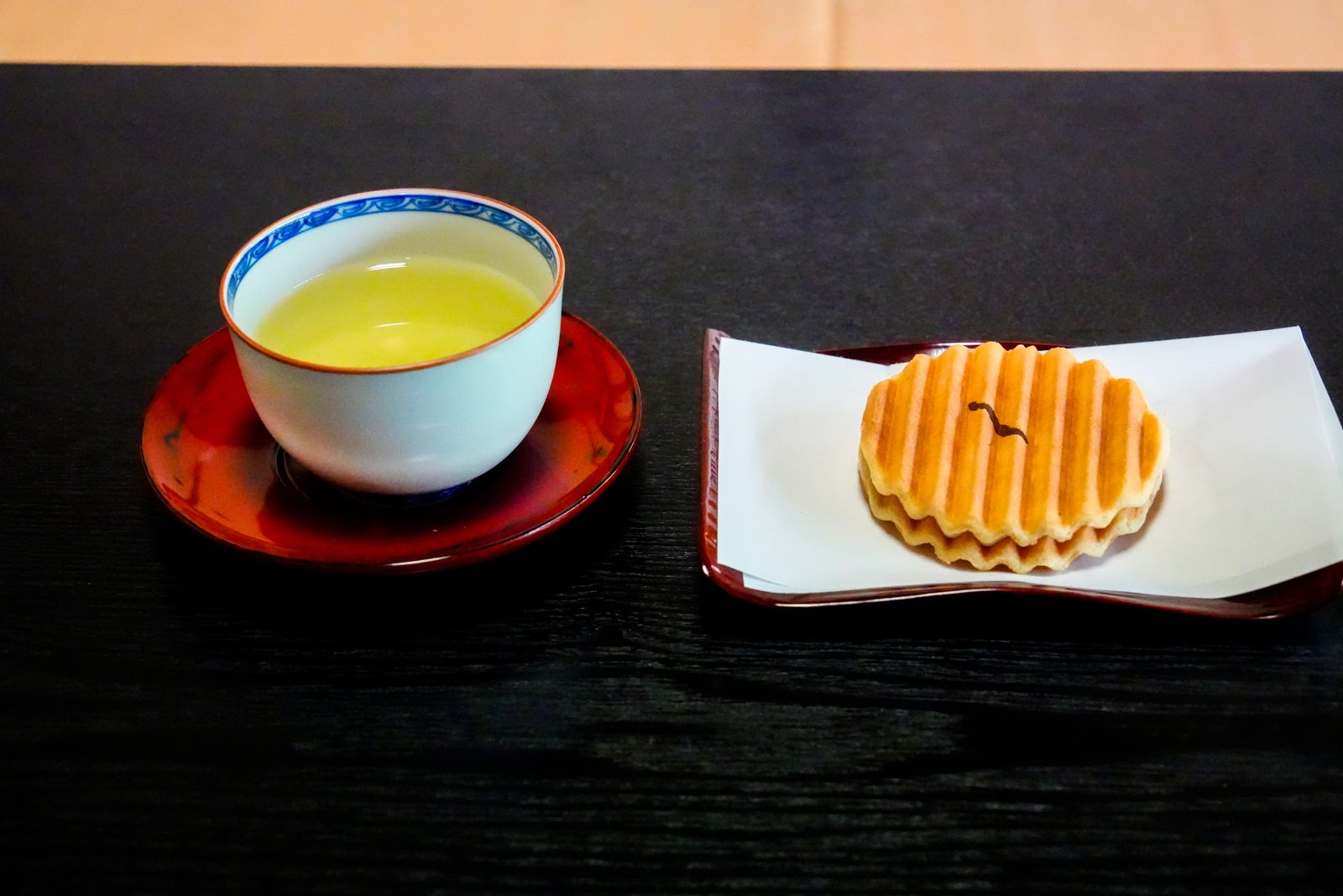 Tea and a sweet served during the experience