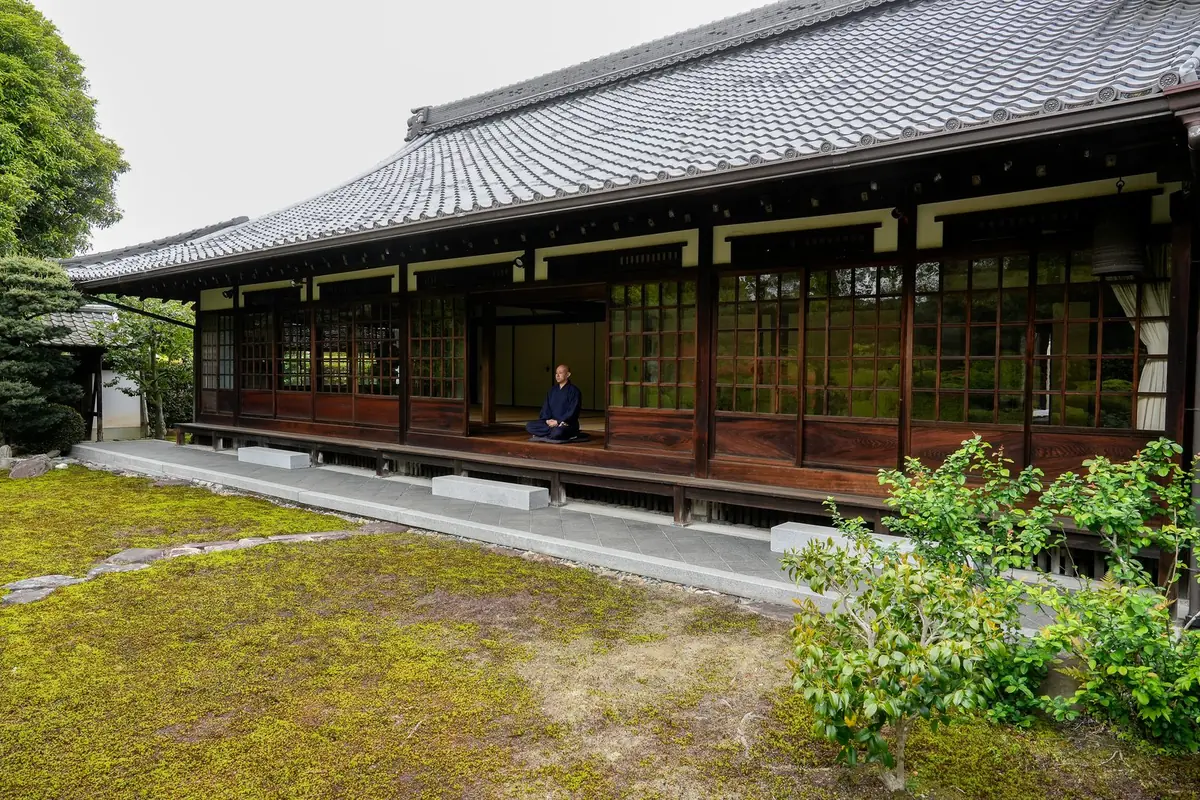 The timber halls and garden of Ikka-in temple
